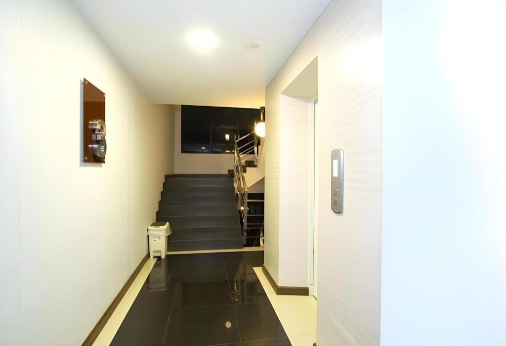 Udtel Boutique Hotel Udonthani מראה חיצוני תמונה